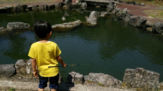東京都の釣り堀おすすめ5選 定番や子供向け 雰囲気最高の釣り堀など 釣りメディアgyogyo